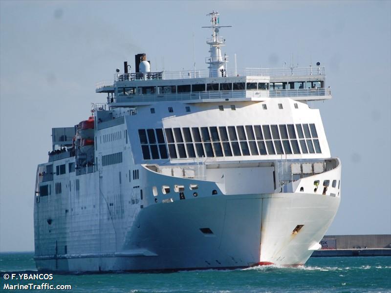 Balearia in attesa di avviare il nuovo collegamento Setè-Tanger Med