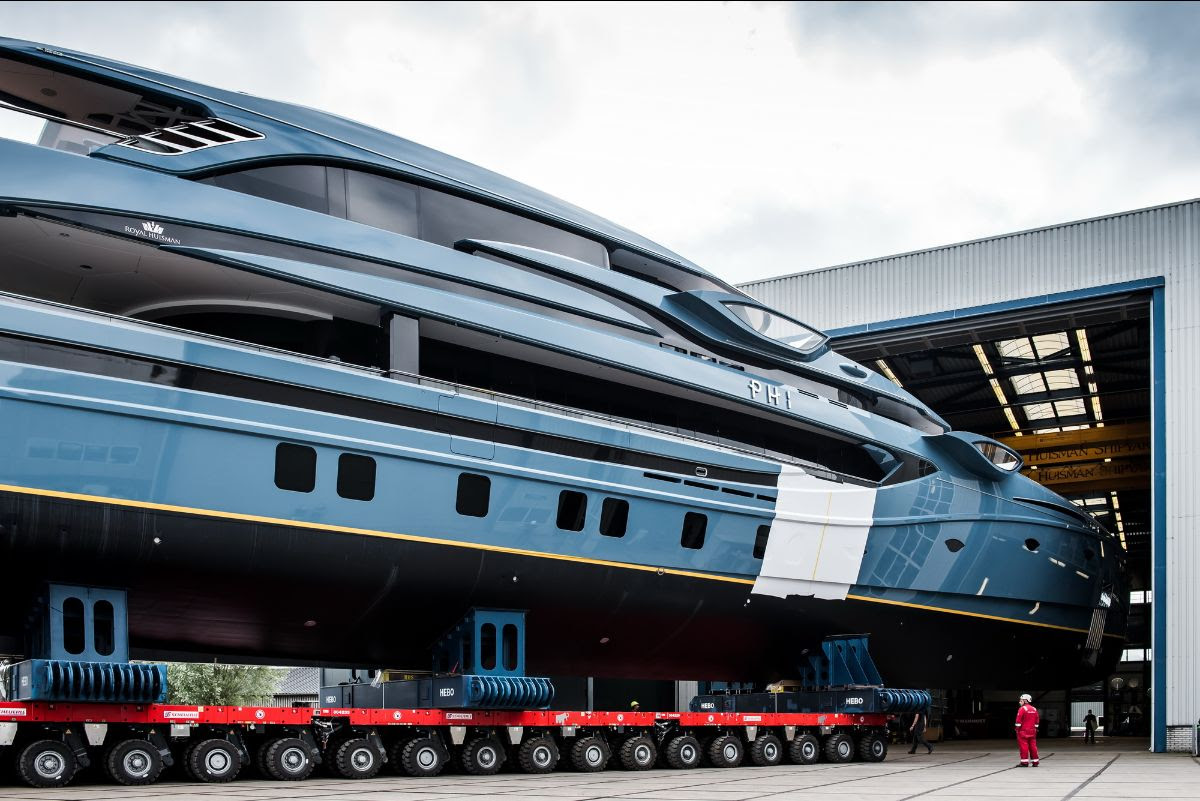 Royal Huisman vara il nuovo super yacht “Phi”