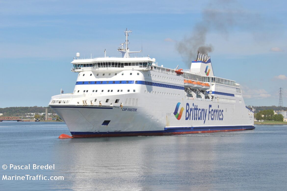 Grandi Navi Veloci acquista Cap Finistere da Brittany Ferries
