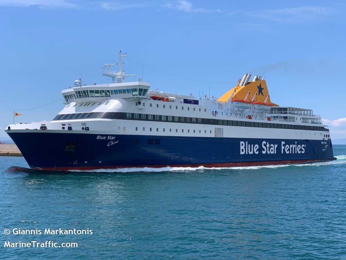Africa Marocco Link noleggia il traghetto Blue Star Chios