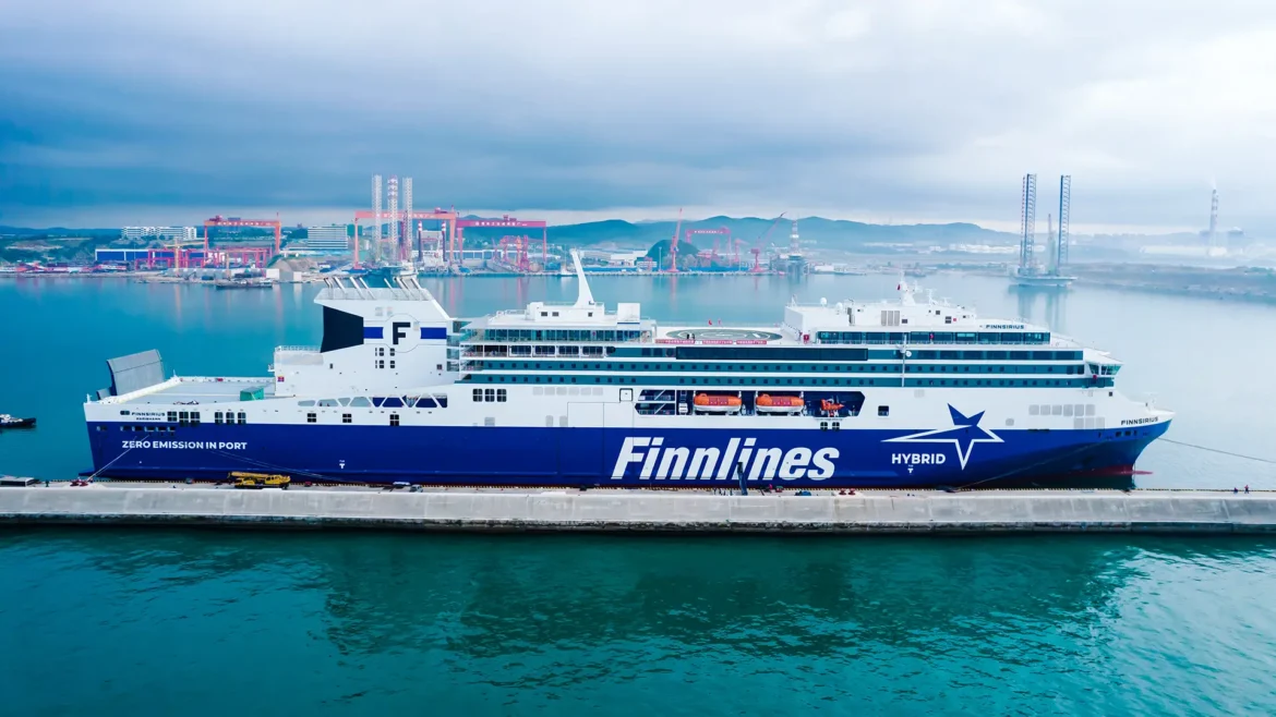 Finnlines prende in consegna il nuovo traghetto Finnsirius