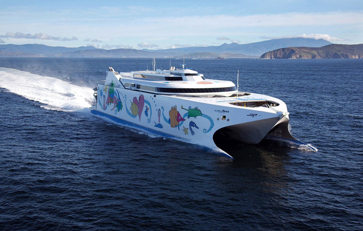 La compagnia greca Seajets acquista il catamarano ad alta velocità Natchan Rera
